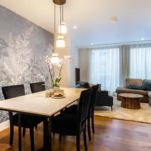 112 @ Ryedale House Apartment